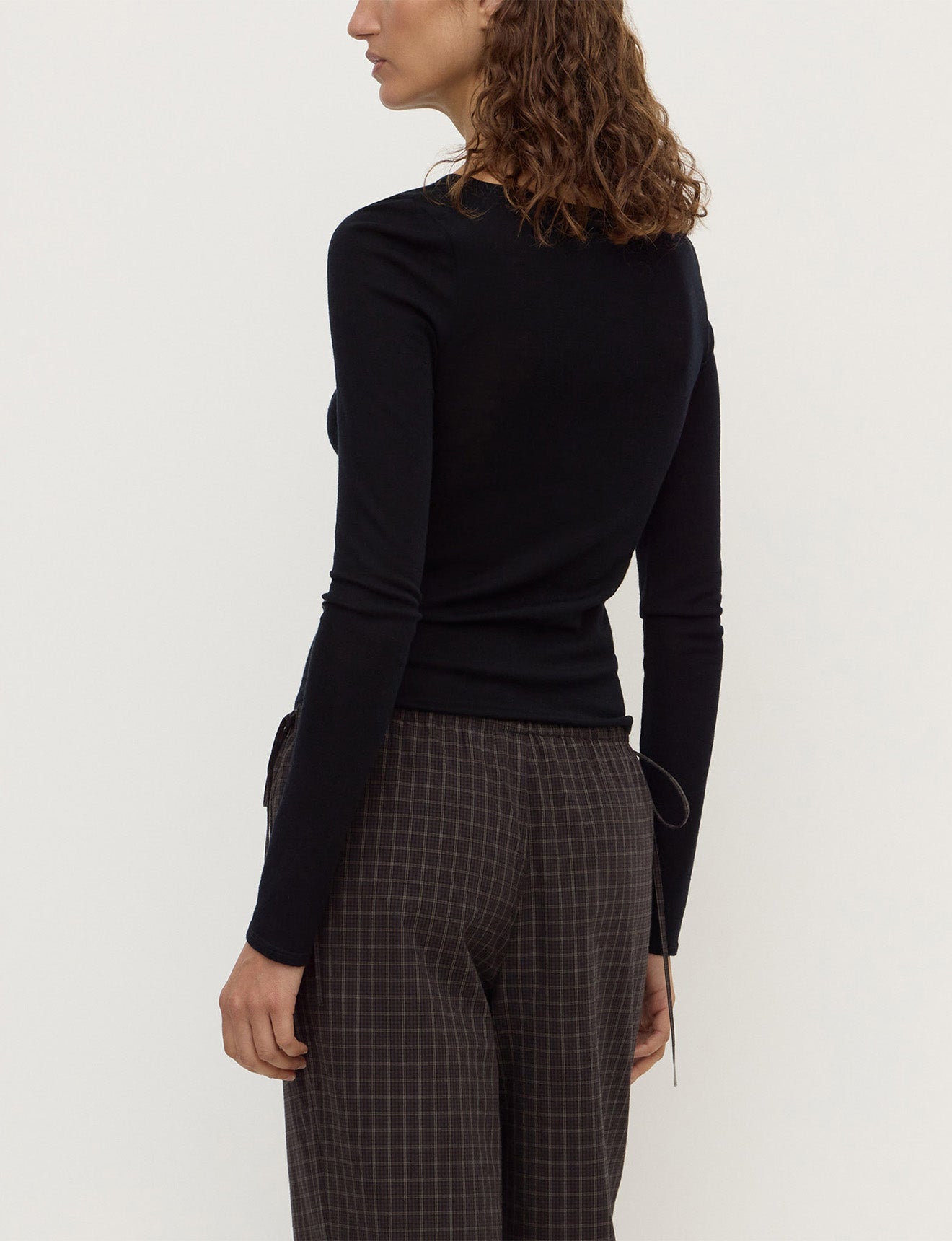 Tatiana Wool Long Sleeve Top | Black