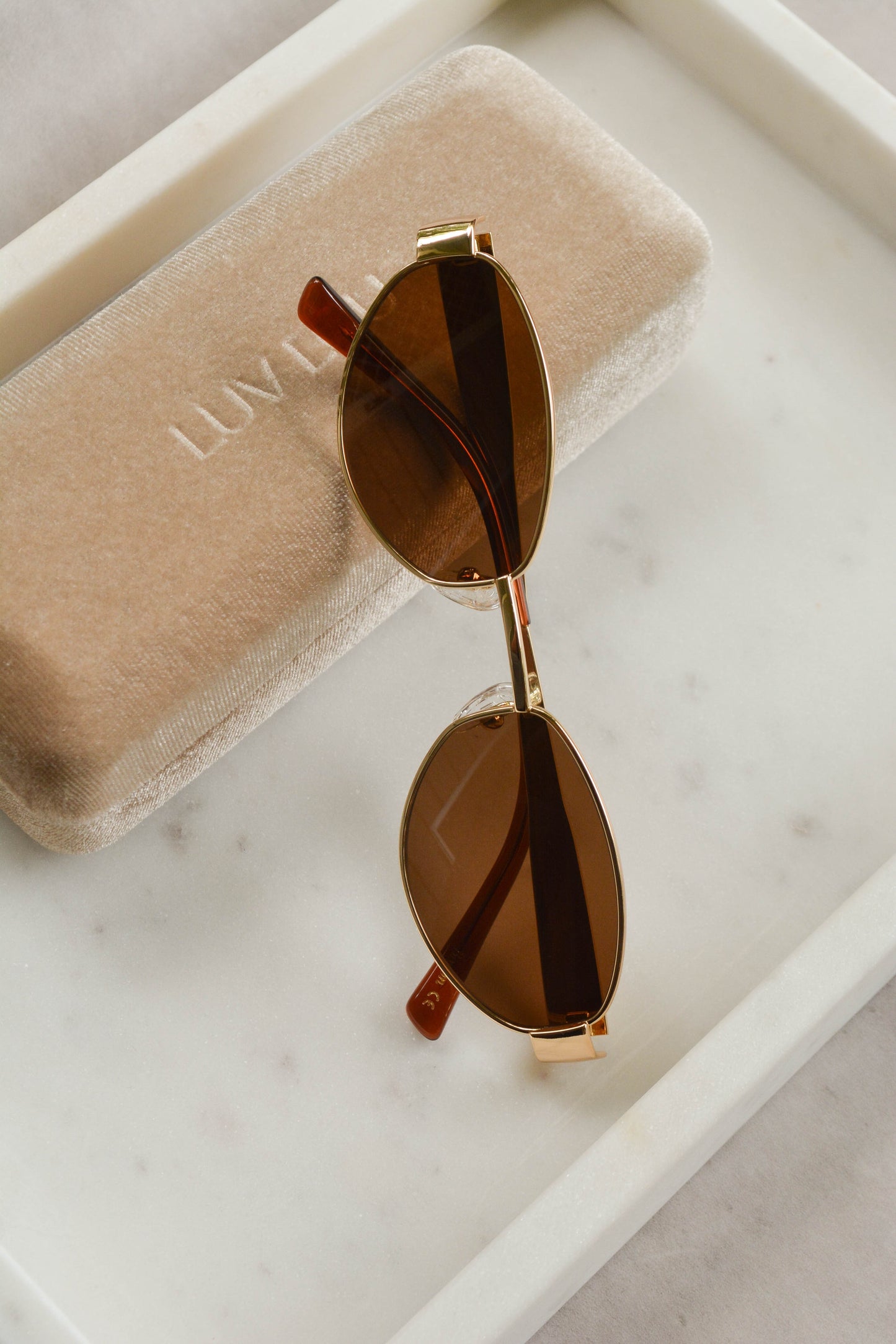 The Boston | Gold