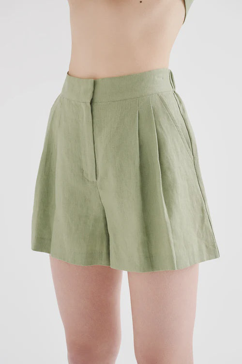 Thilda Tailored Short | Sage