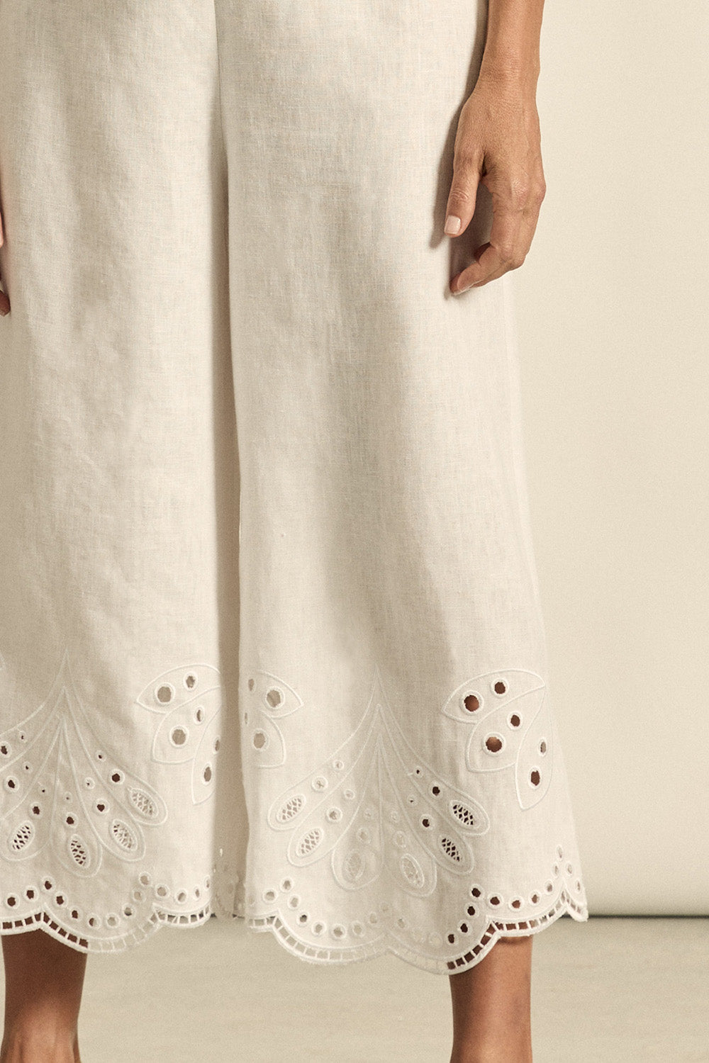 Apprise Pant | Porcelain
