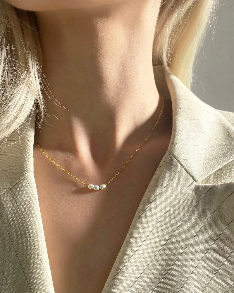 Mini Pearl Necklace| Gold