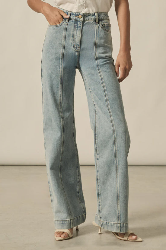 Valiant Jean | Washed Denim