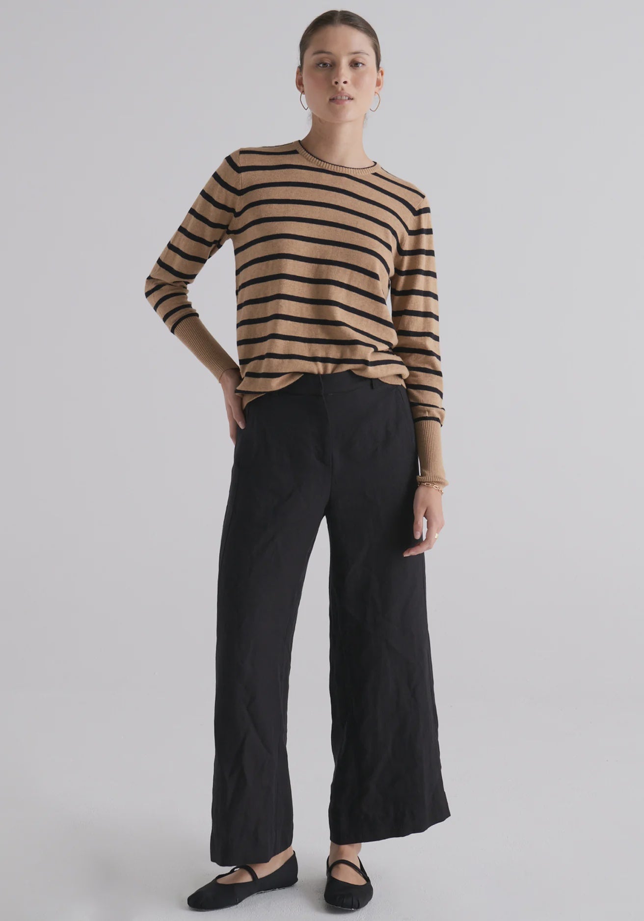Load image into Gallery viewer, Willa Striped Knit | Toffee / Black
